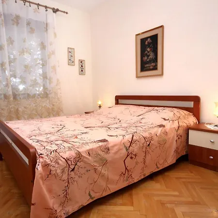 Apartman Apartments By The Sea Arbanija, Ciovo - 9423 Trogir