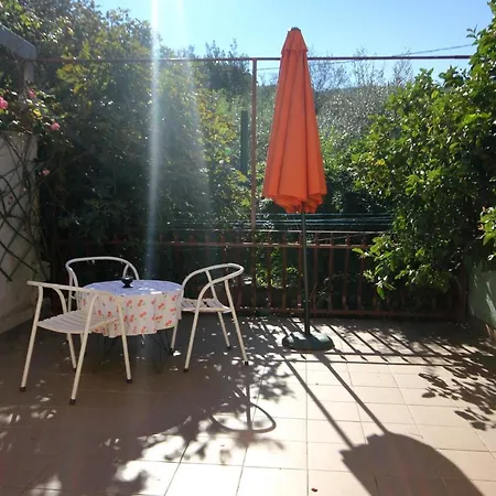 Apartments By The Sea Arbanija, Ciovo - 9423 Trogir